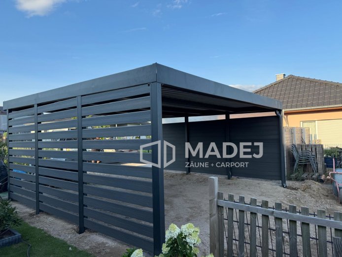 Single carport with storage room 4m x 9m